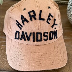 Harley-Davidson Peach Cap with Black Embroidered Logo one size